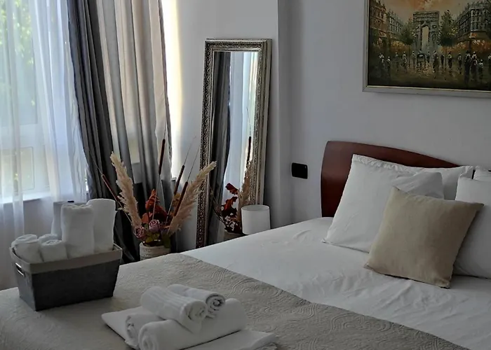 Center Rustic Retreat Appartamento