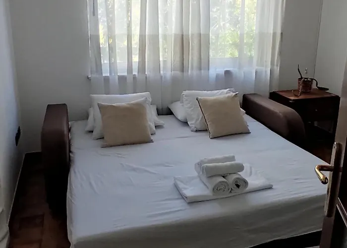 Appartamento Center Rustic Retreat